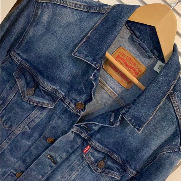 Levi’s jacket - Picture 3 of 5